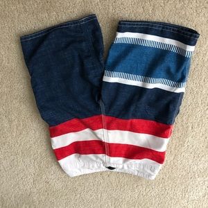 boys O’Neill boardshorts